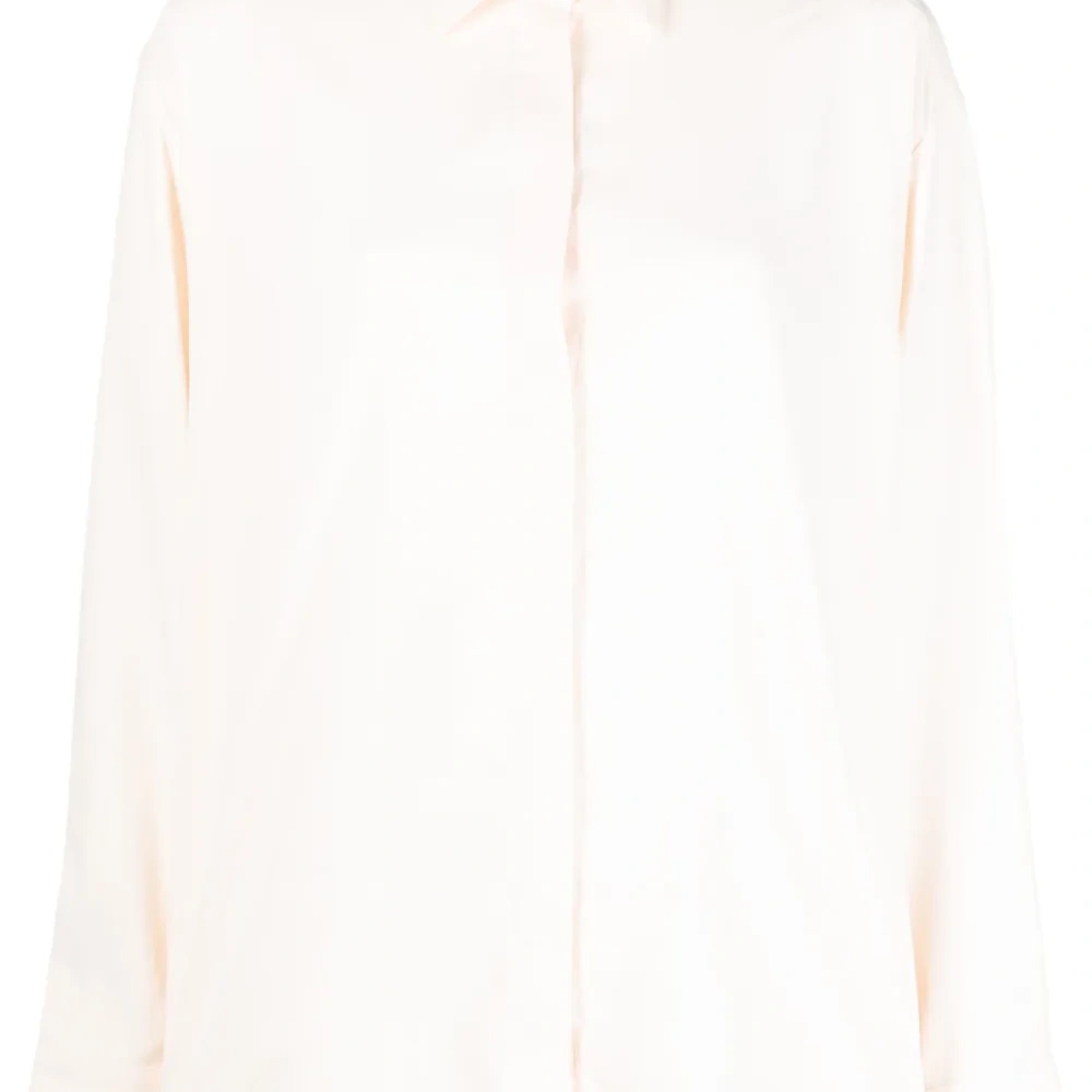 Шелковая рубашка на пуговицах Шелковая рубашка на пуговицах