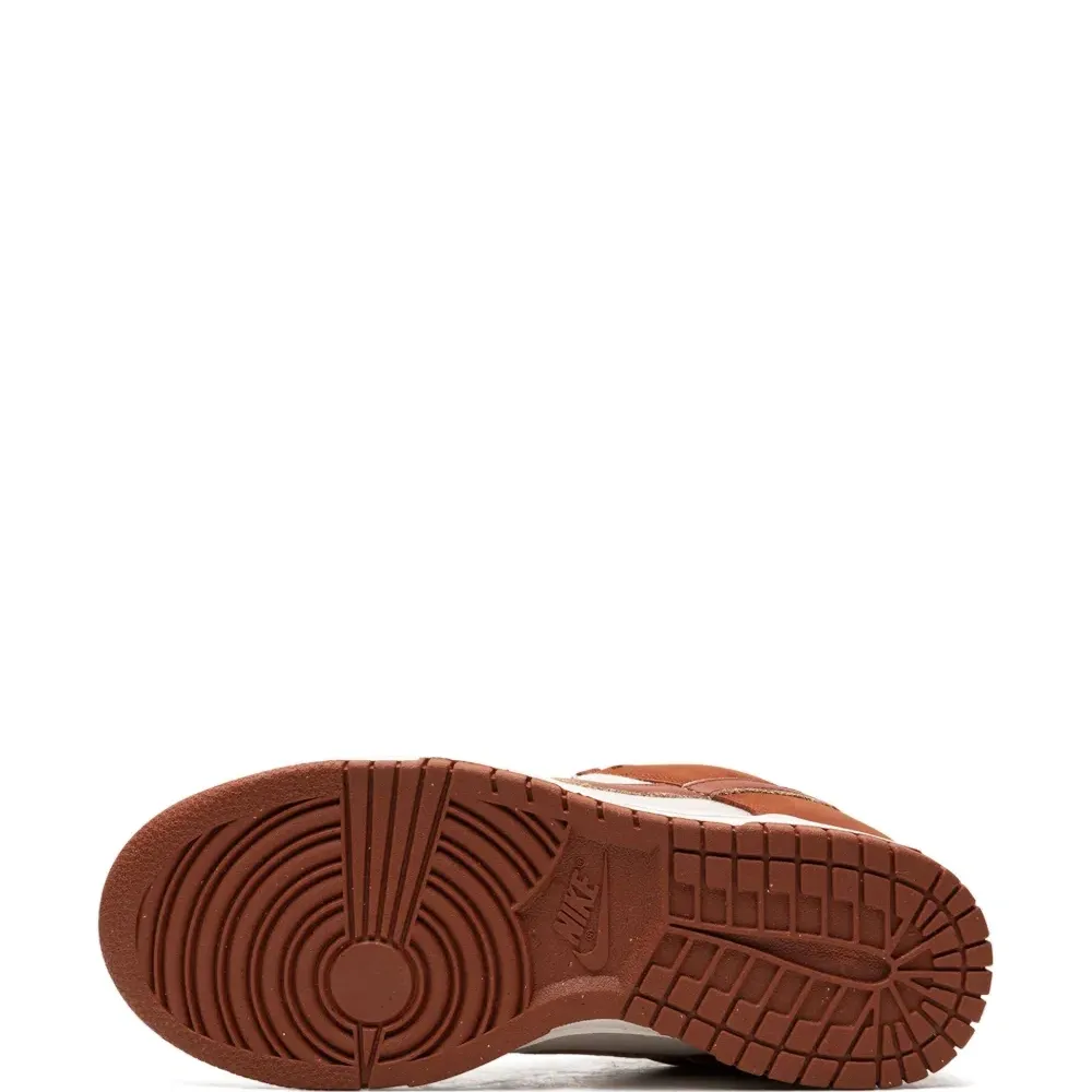 Кроссовки Dunk Low LX Rugged Orange