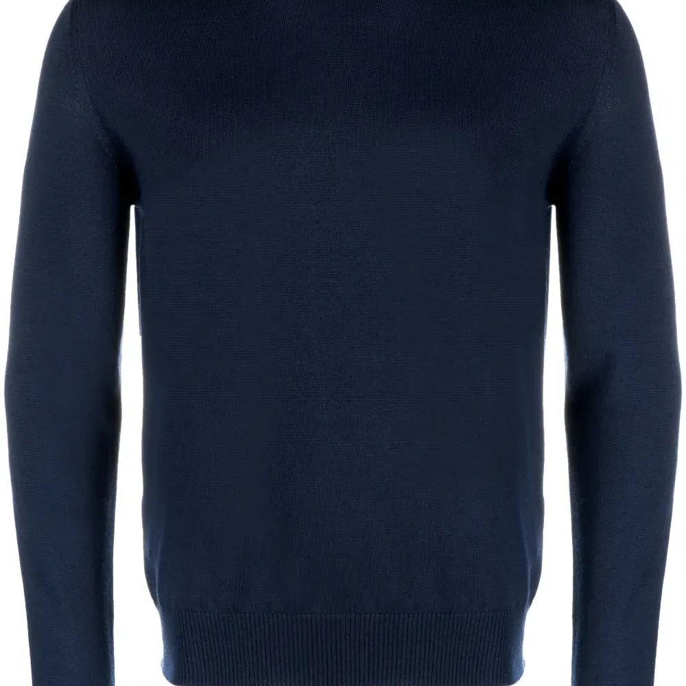 Джемпер тонкой вязки