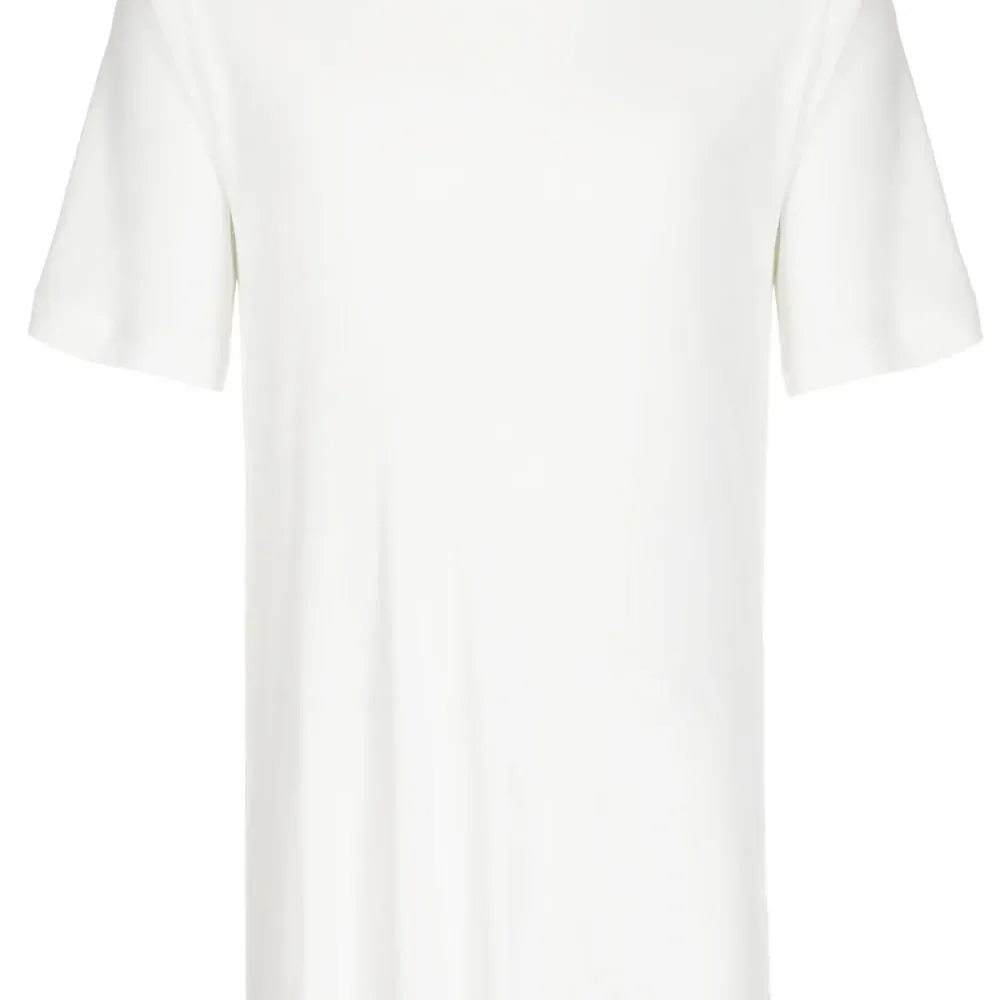 Футболка с закругленным подолом