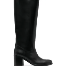 Сапоги с логотипом