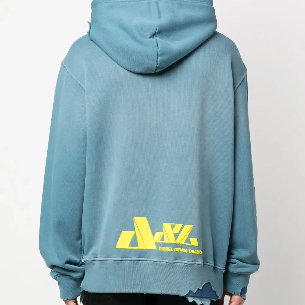 Худи с логотипом