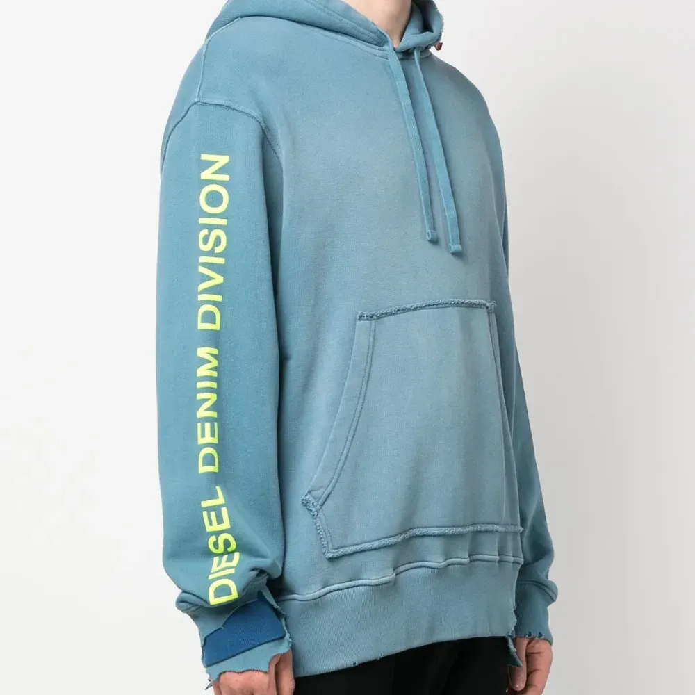 Худи с логотипом