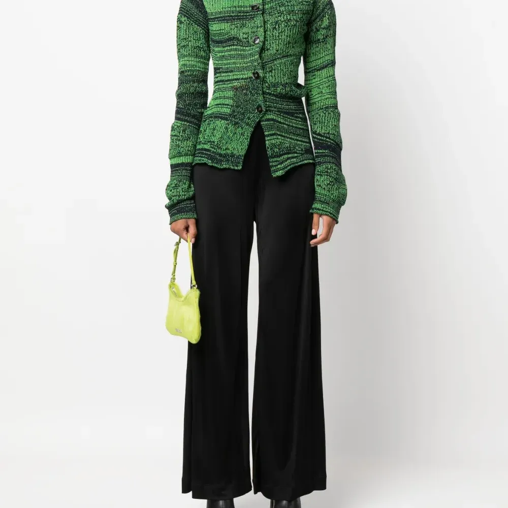 Брюки палаццо с завышенной талией