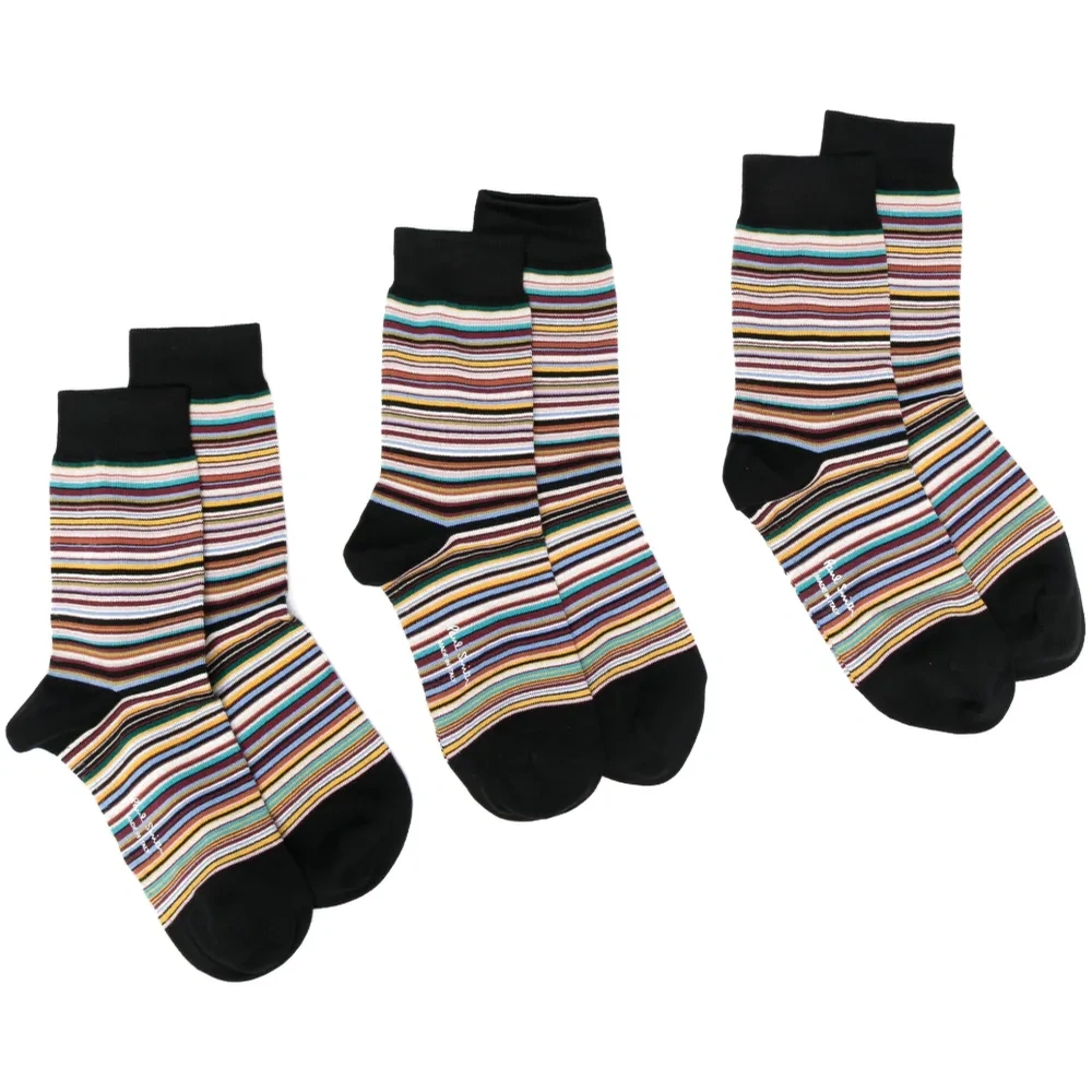 Комплект из трех пар носков вязки интарсия