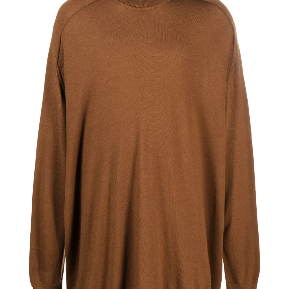 Шерстяной джемпер с высоким воротником