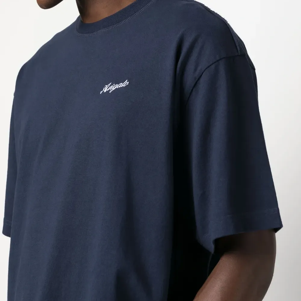 Футболка с вышитым логотипом