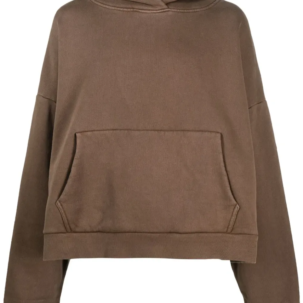 Худи с приспущенными плечами Худи с приспущенными плечами