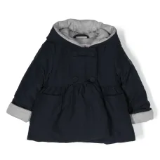 Двубортная куртка с капюшоном Двубортная куртка с капюшоном