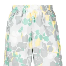 Плавки-шорты с камуфляжным узором