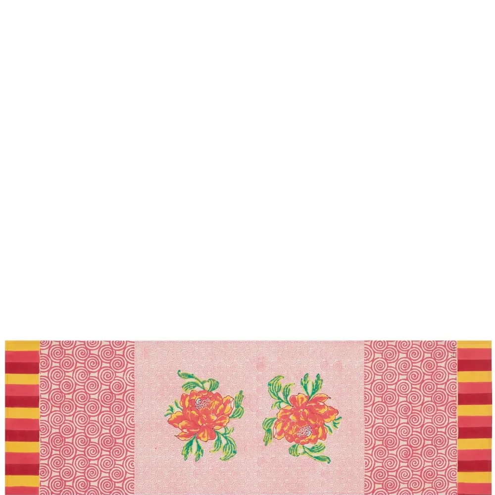 Camelia Magenta rectangular runner