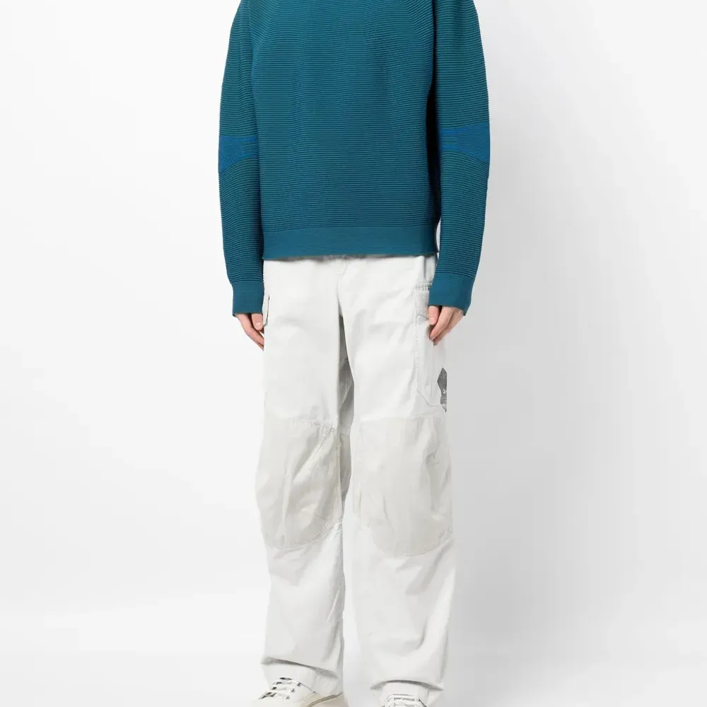 Брюки с карманами