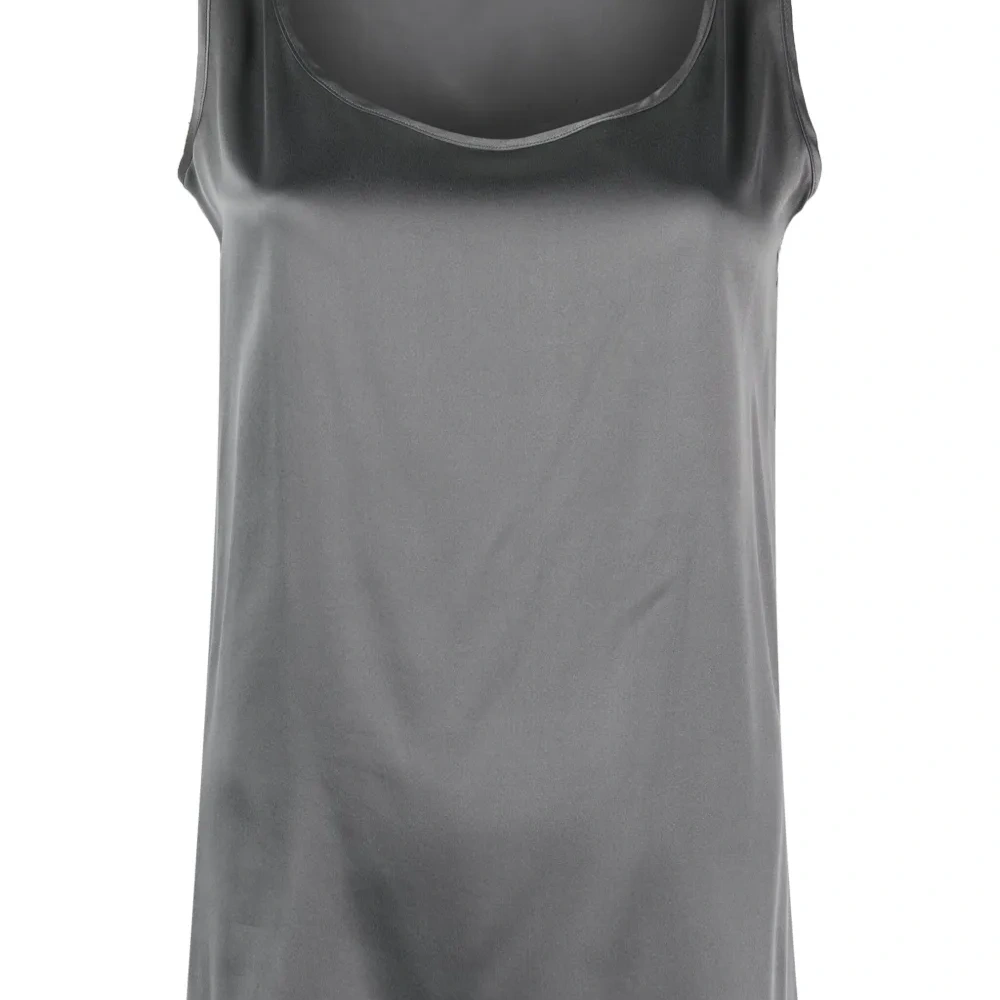 Топ с квадратным вырезом