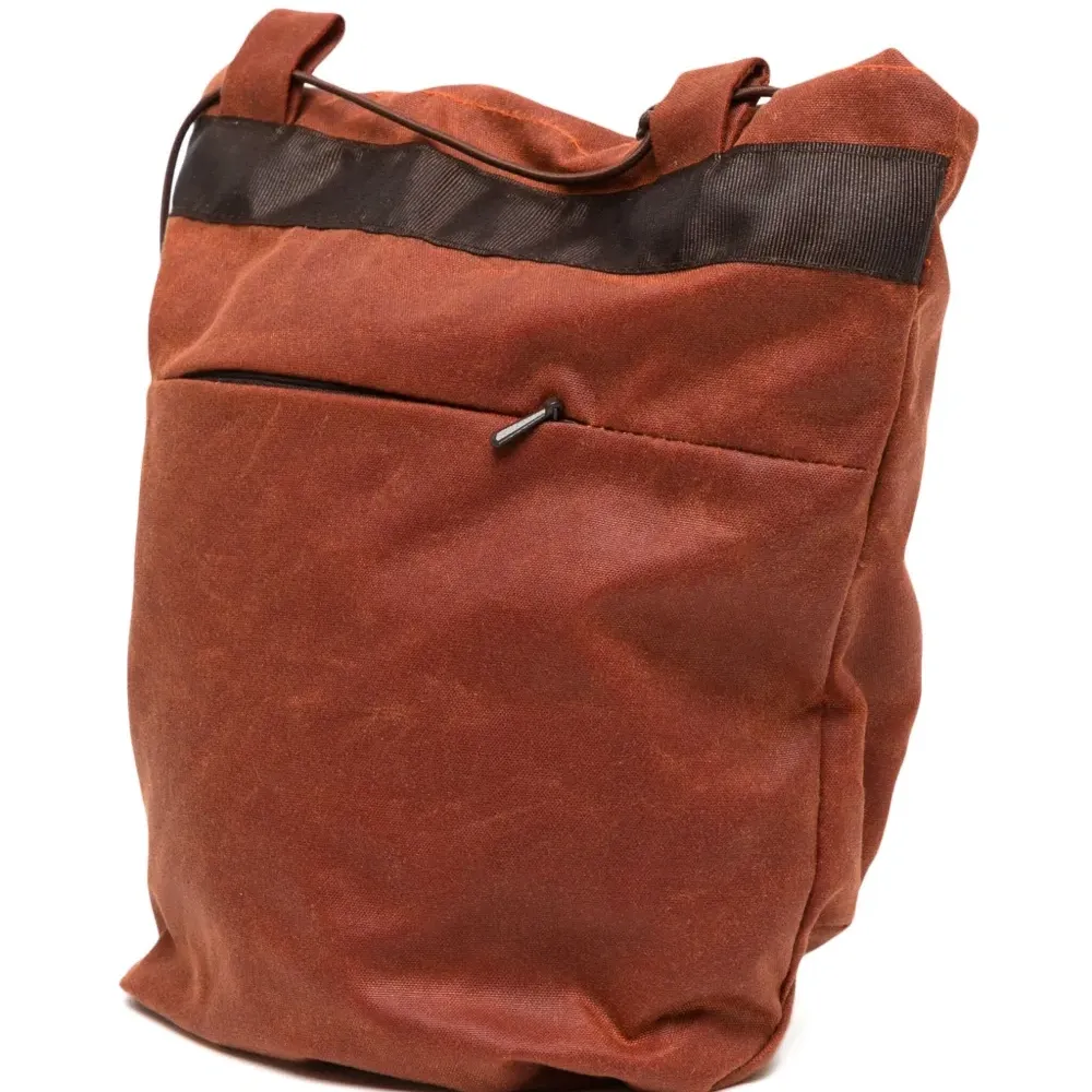 Сумка-мессенджер на молнии