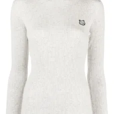 Джемпер с высоким воротником и логотипом