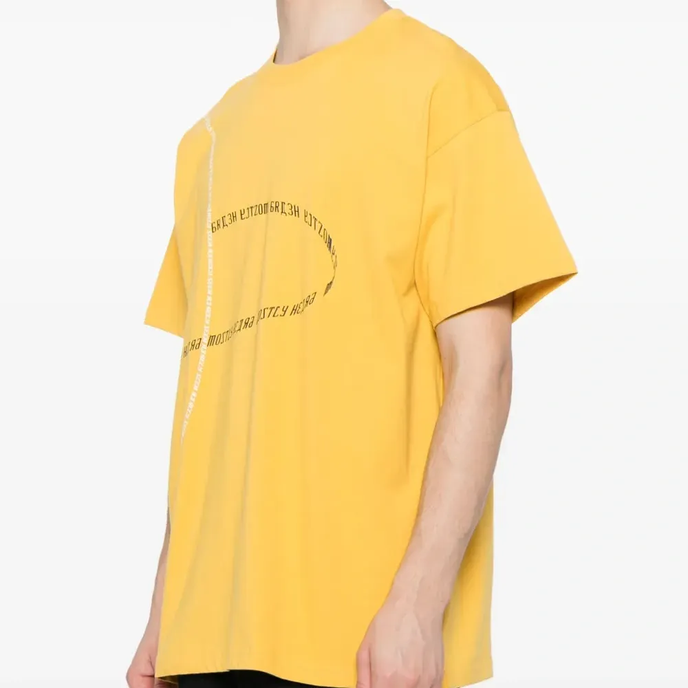 Футболка Orbit с надписью