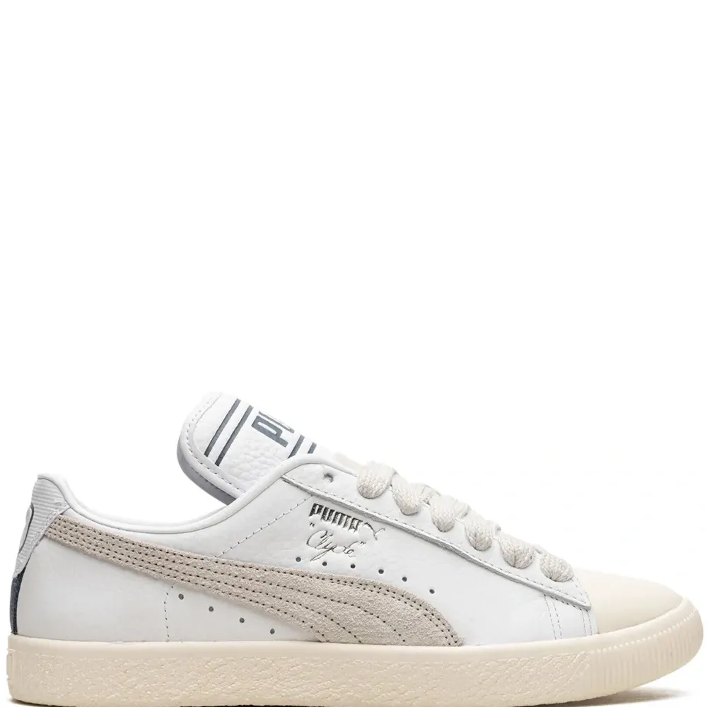 Кроссовки Clyde Q3 из коллаборации с Rhuigi