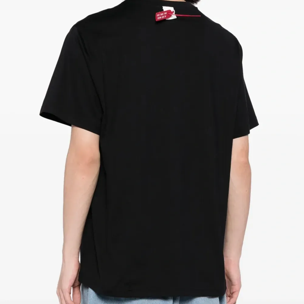 Футболка Throwing The Bouquet