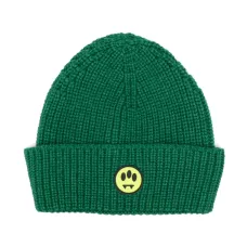 Шапка с нашивкой-логотипом