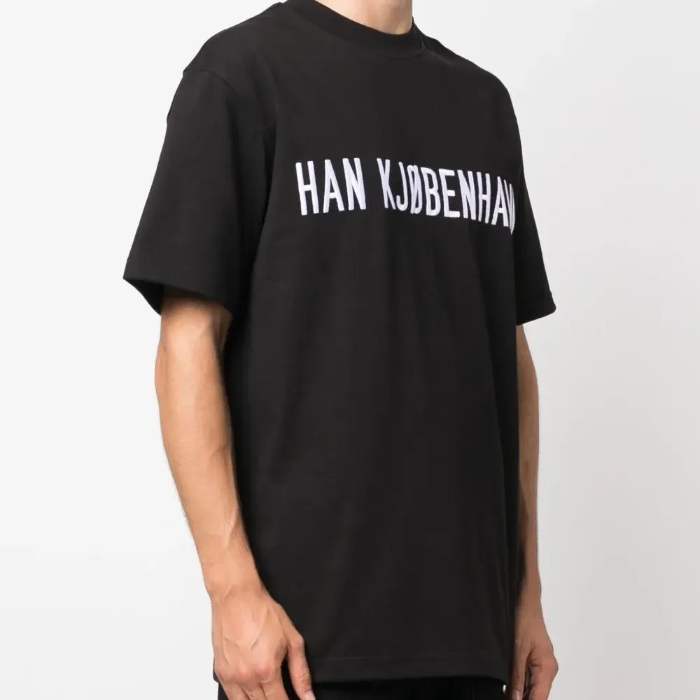 Футболка из органического хлопка с логотипом