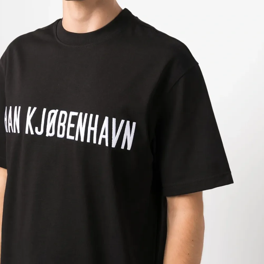 Футболка из органического хлопка с логотипом