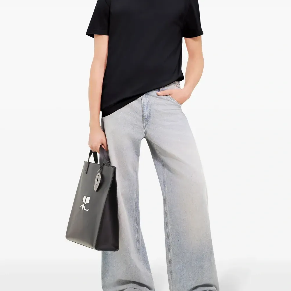 Футболка AC Straight