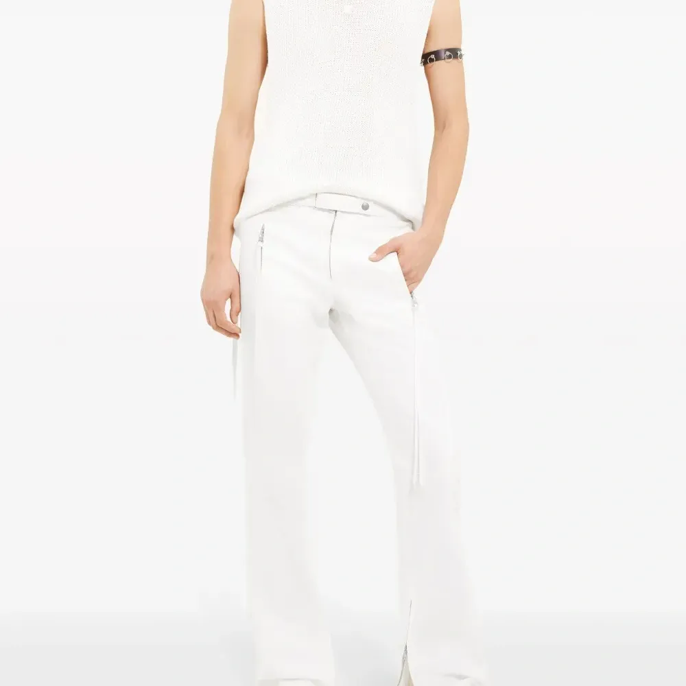 Трикотажный топ без рукавов