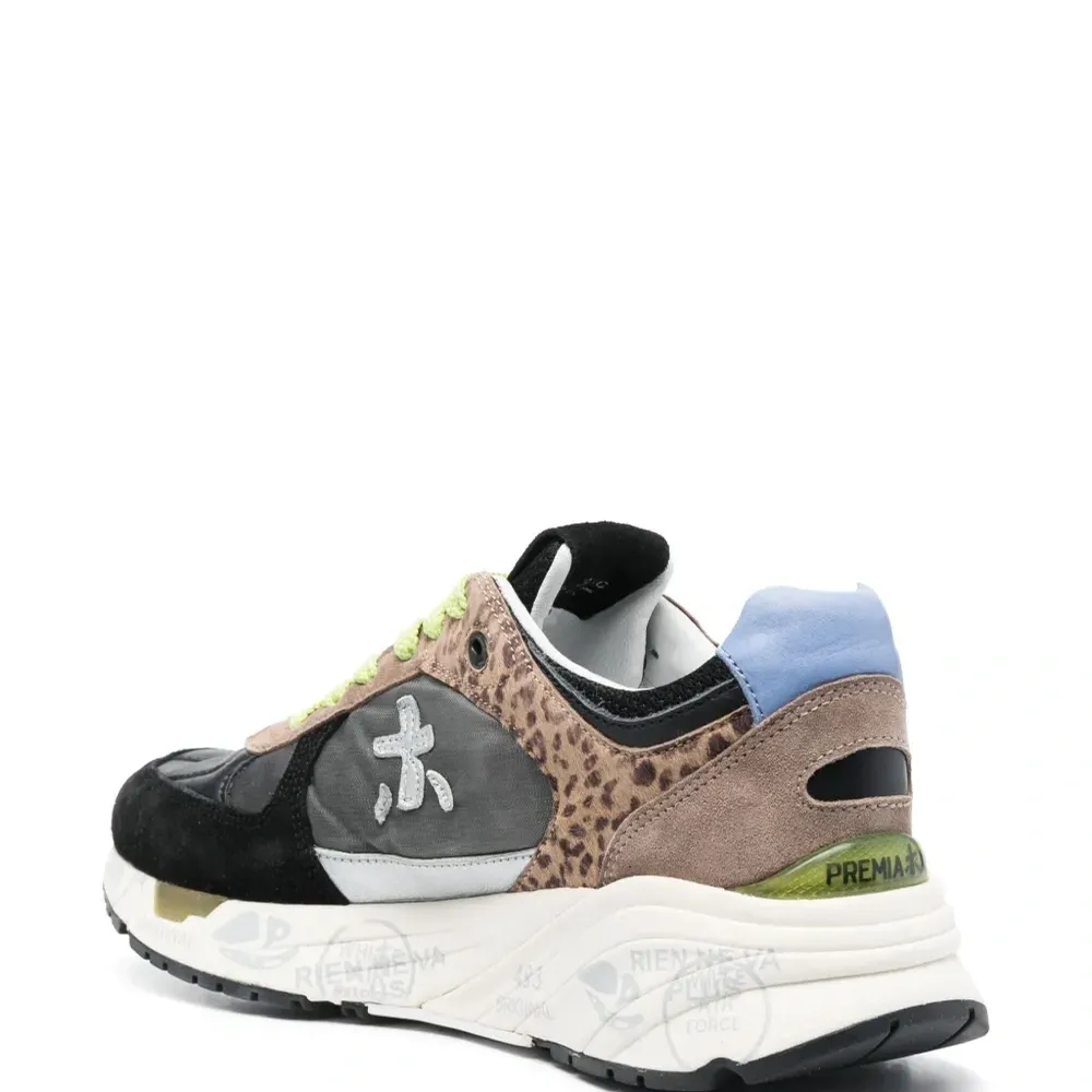 Кроссовки Mase с нашивкой-логотипом