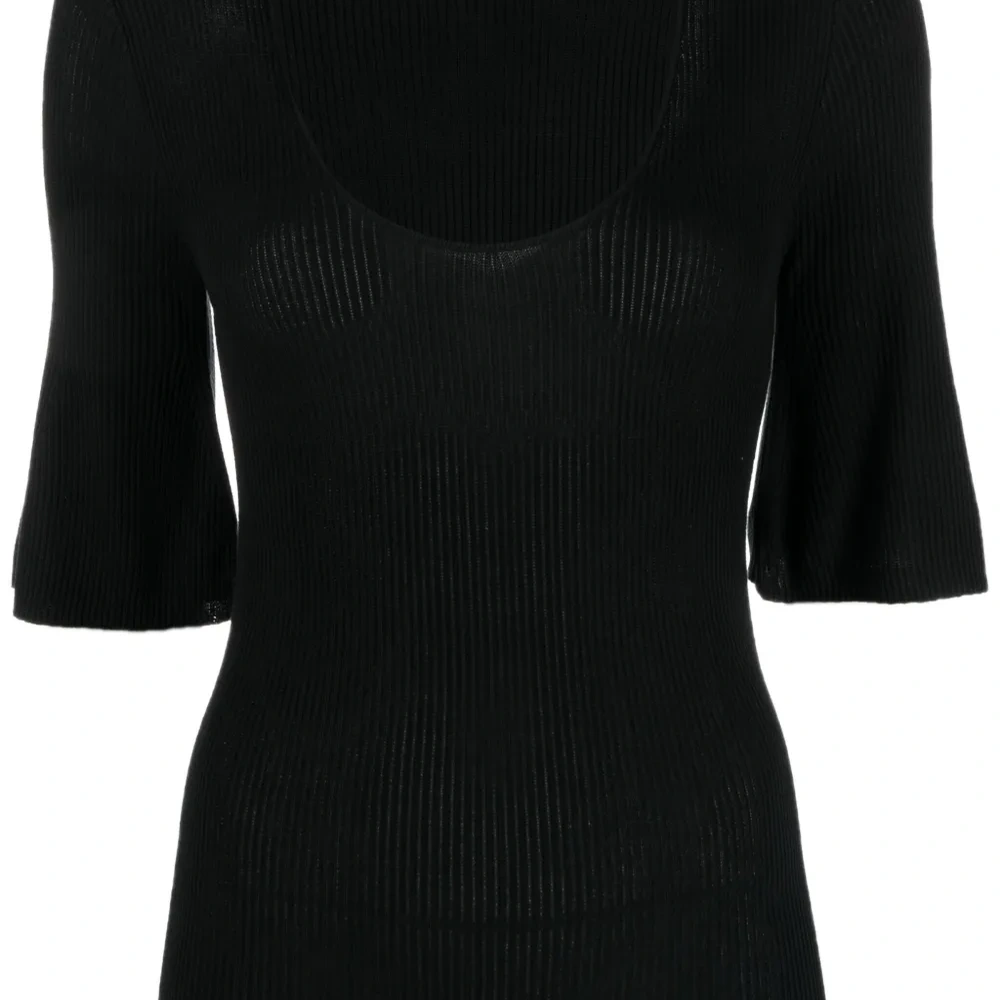 Футболка в рубчик