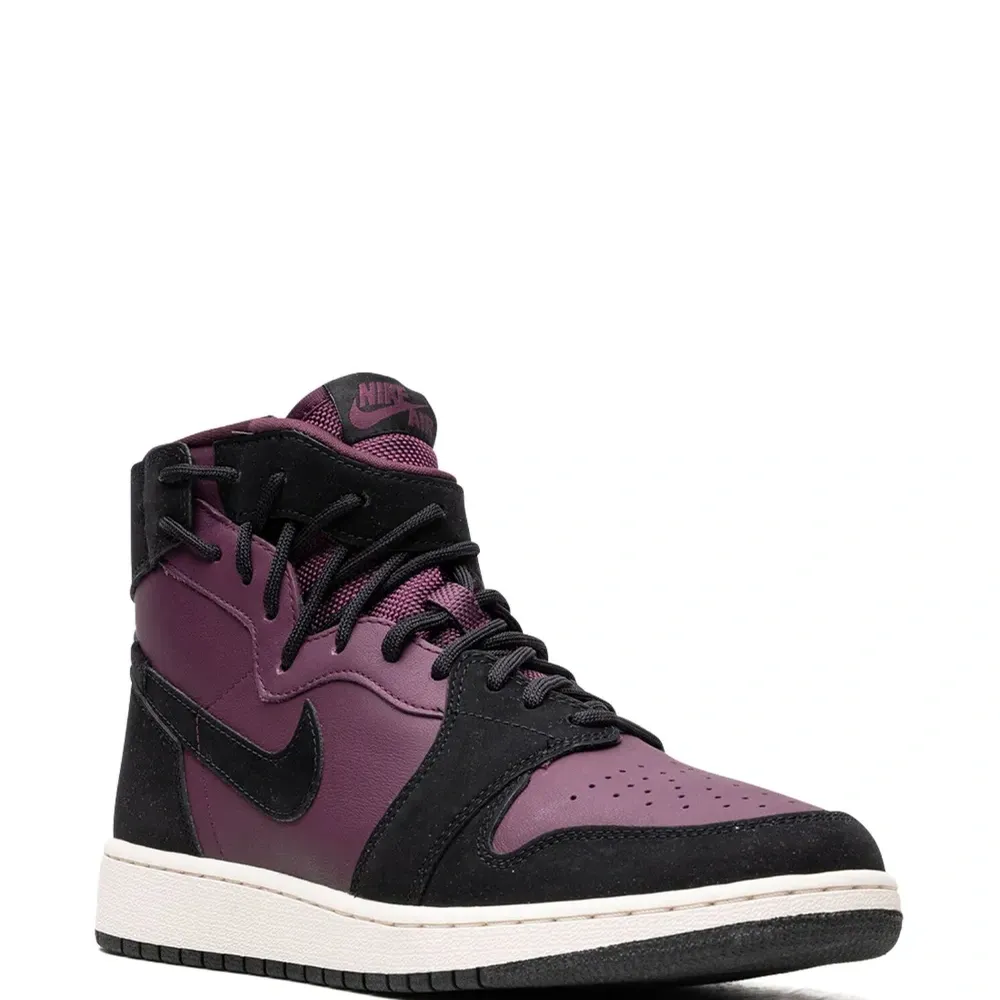 Кроссовки Air Jordan 1 Rebel XX Bordeaux