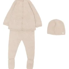 "комплект из топа, шапки и брюк с вышивкой" "комплект из топа, шапки и брюк с вышивкой"