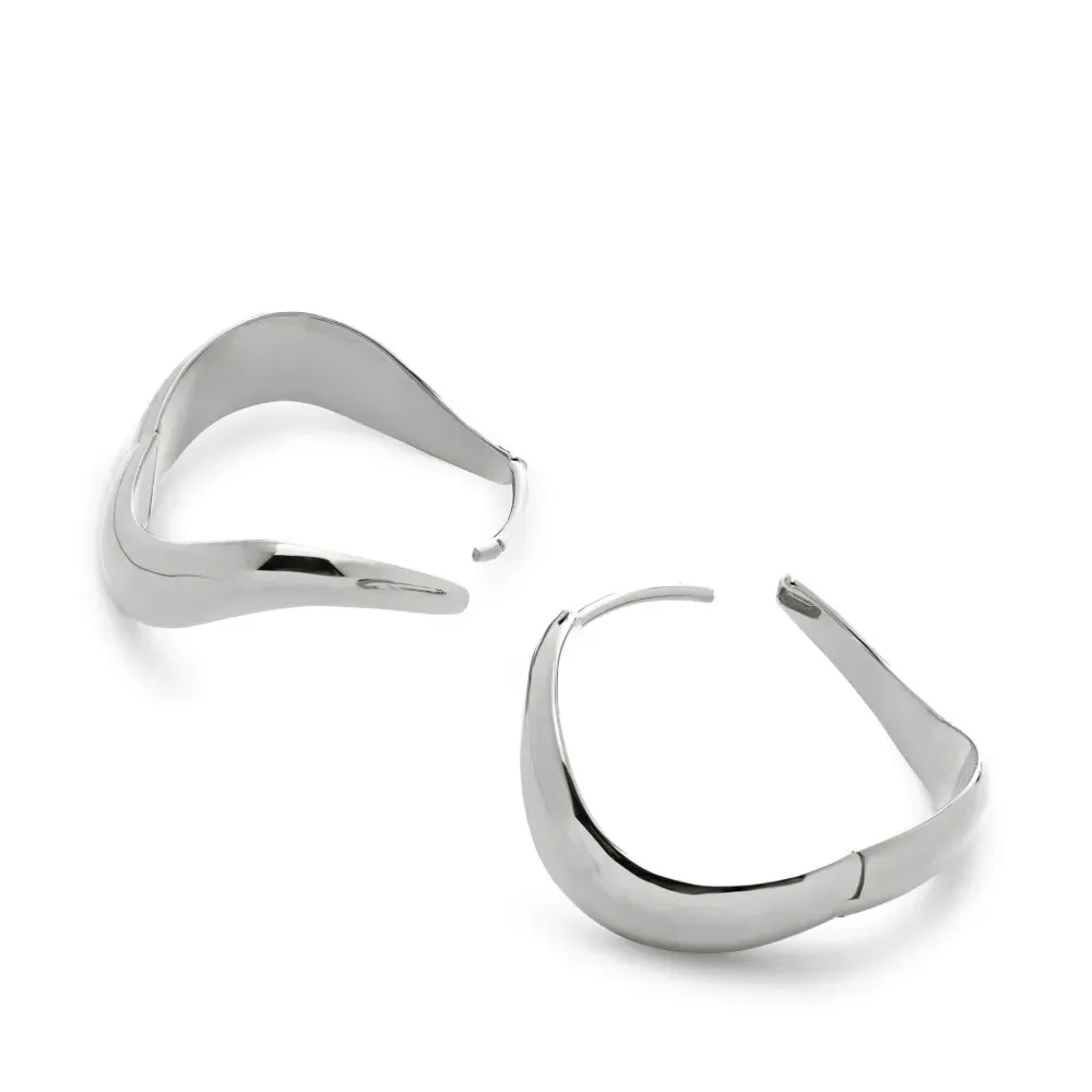 Серьги-кольца Swirl среднего размера Серьги-кольца Swirl среднего размера