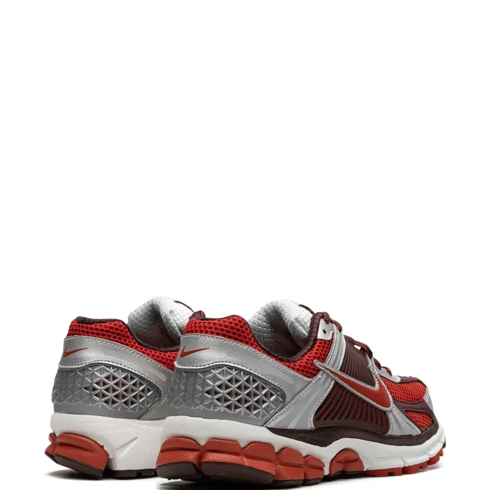 Кроссовки Zoom Vomero 5 Team Red