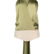 Атласное боди с V-образным вырезом Атласное боди с V-образным вырезом