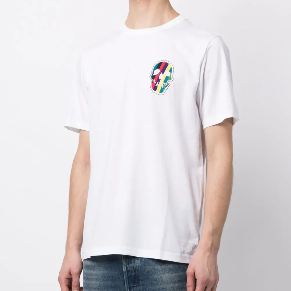 Футболка из органического хлопка с нашивкой Футболка из органического хлопка с нашивкой