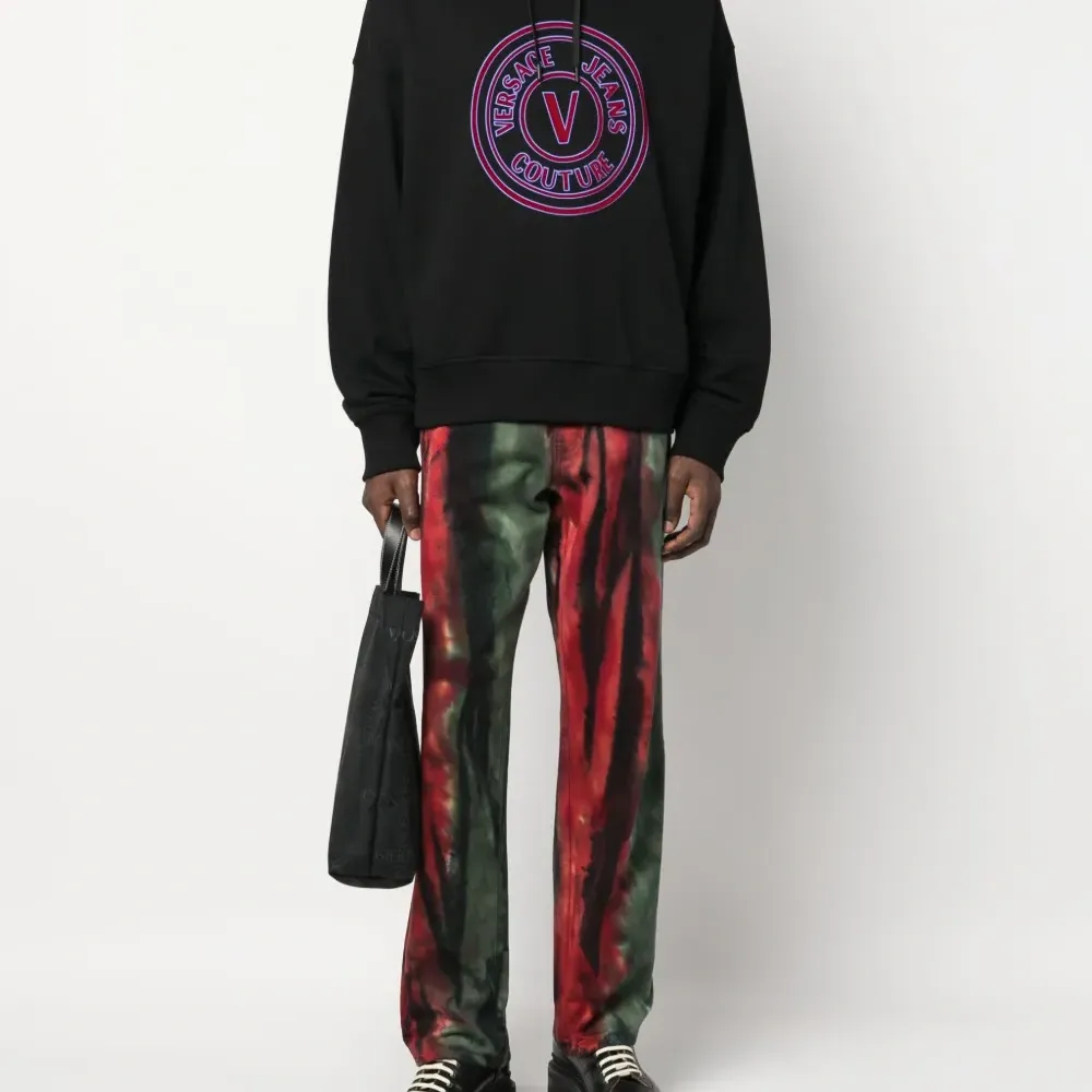 Худи с логотипом