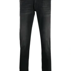 Джинсы узкого кроя