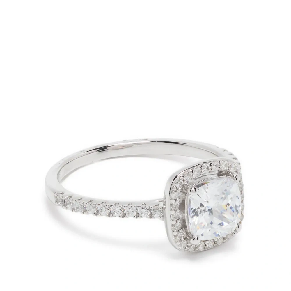 Кольцо с камнями