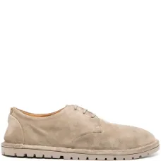 Туфли на шнуровке