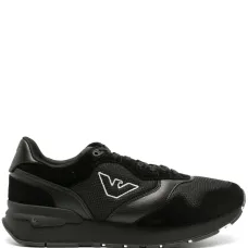 Кроссовки с сетчатыми вставками