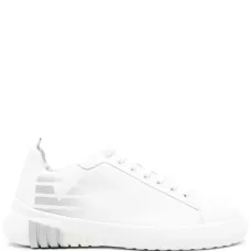 Кроссовки с логотипом