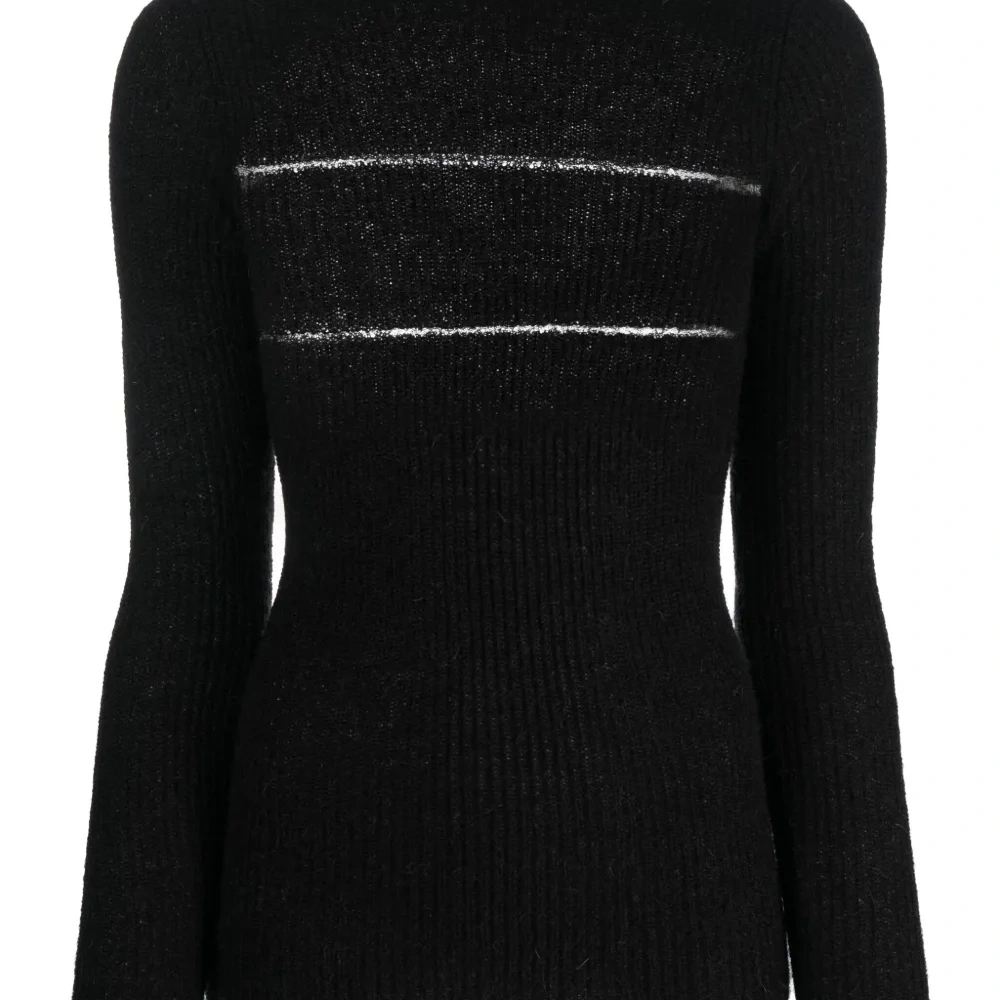 Трикотажный топ с воротником-стойкой