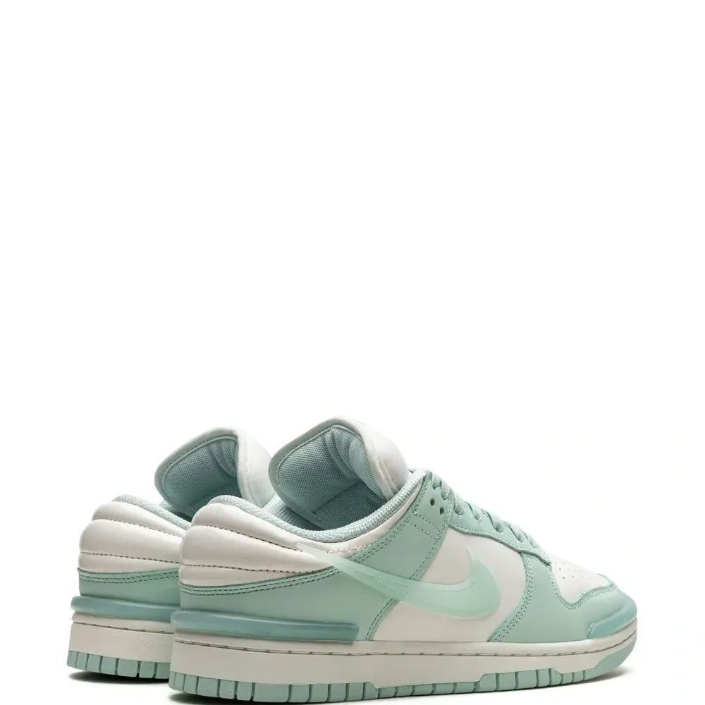 Кроссовки Dunk Low Twist 'Jade Ice'