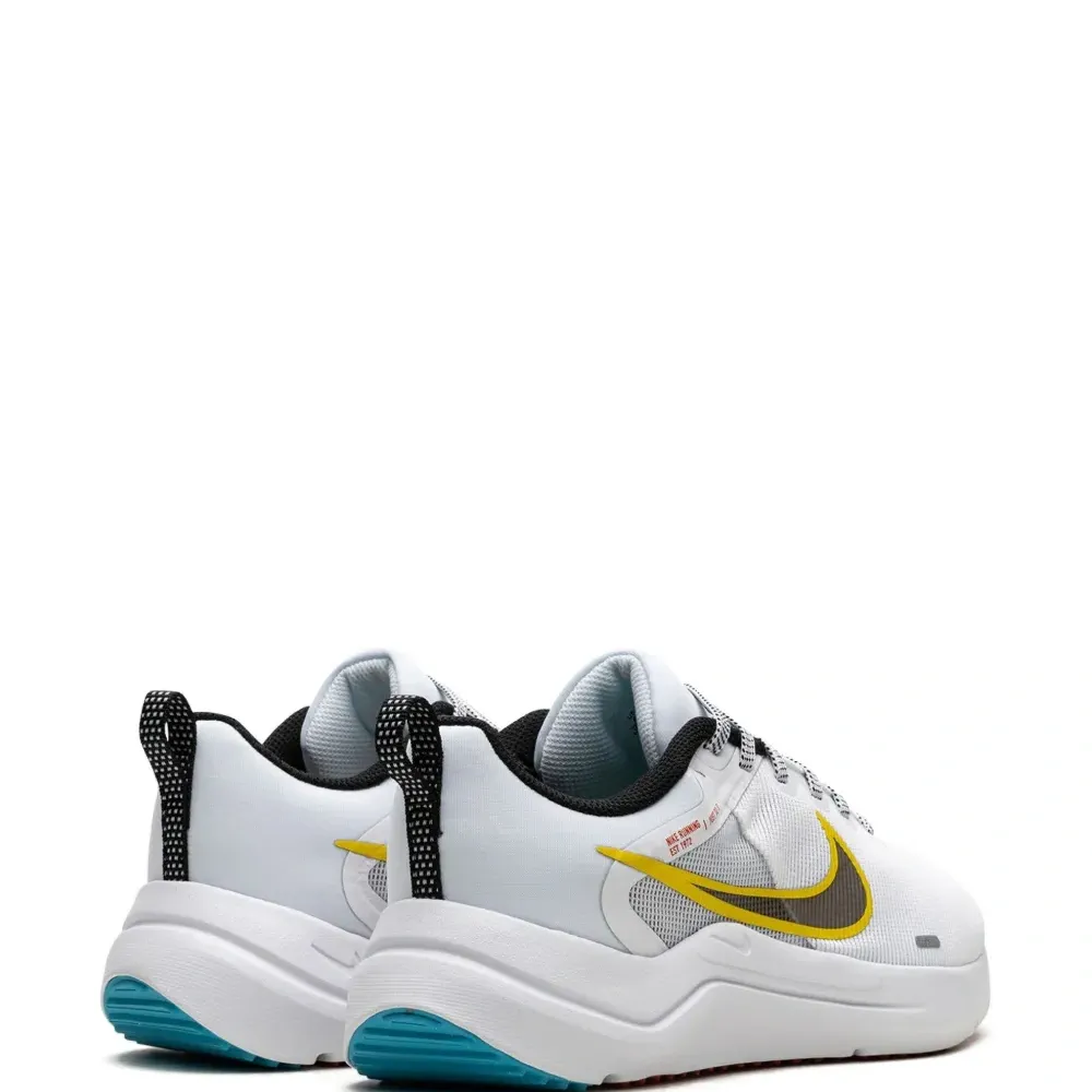 Кроссовки Downshifter 12 'White'