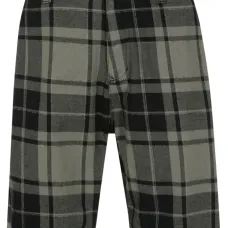 Шорты-бермуды в клетку тартан Шорты-бермуды в клетку тартан