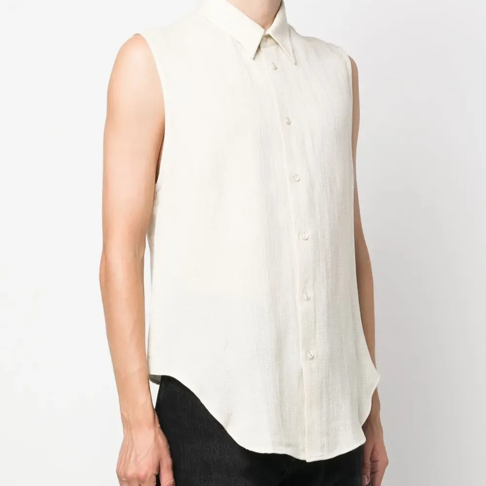Рубашка без рукавов