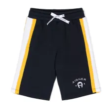Спортивные шорты с вышитым логотипом и лампасами