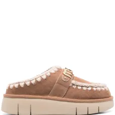 Мюли с логотипом