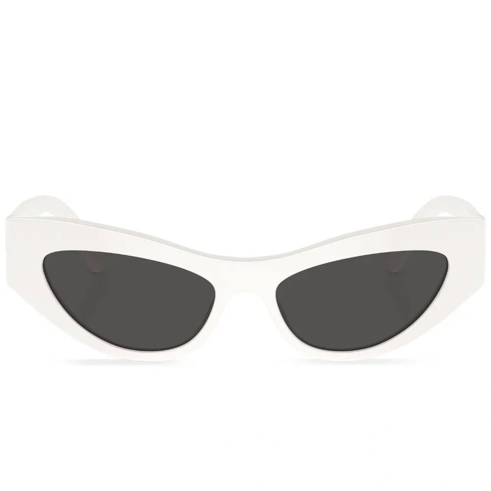 Солнцезащитные очки в овальной оправе