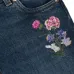 Джинсы с цветочной вышивкой Джинсы с цветочной вышивкой